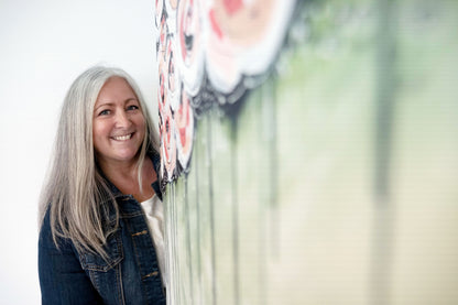 Masterclass: Large Floral Abstracts With Yvette St. Amant